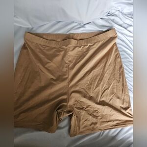 SKIMS Seamless Swim Short Size 3X NWT